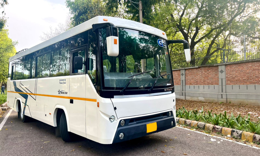 mini bus in jaipur