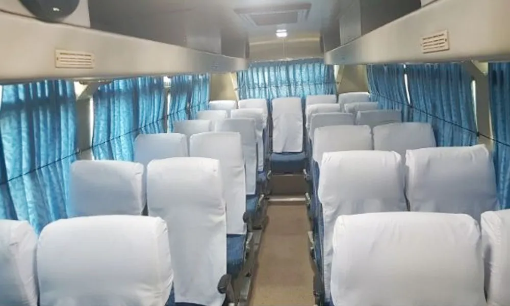 mini bus in jaipur